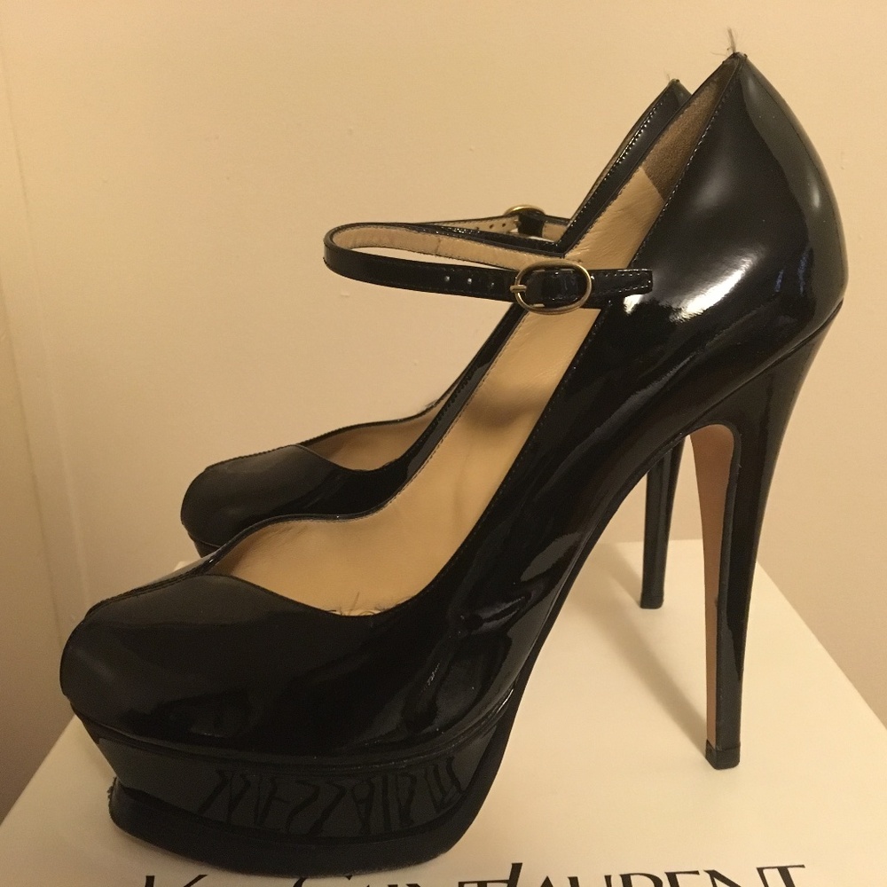 YSL / Saint Laurent Patent Leather Mary Jane Pumps